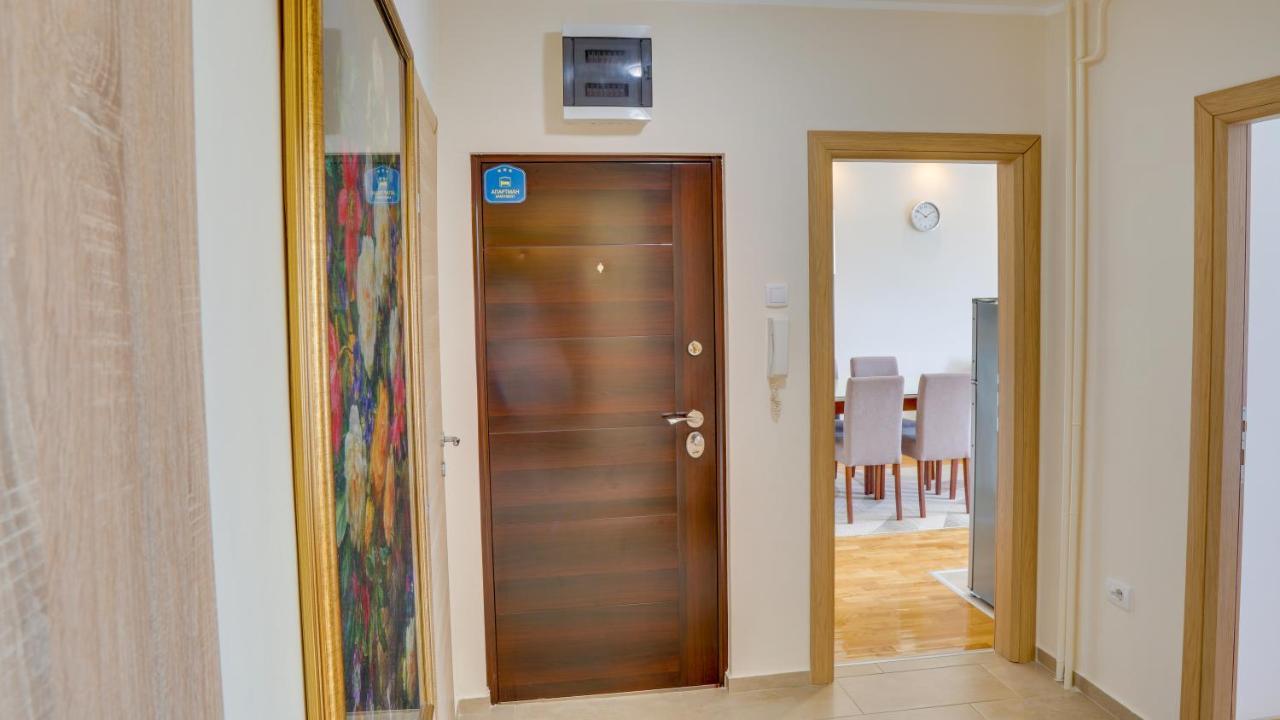 Milica 65M2, Free Parking & Wi-Fi Lejlighed Novi Sad Eksteriør billede